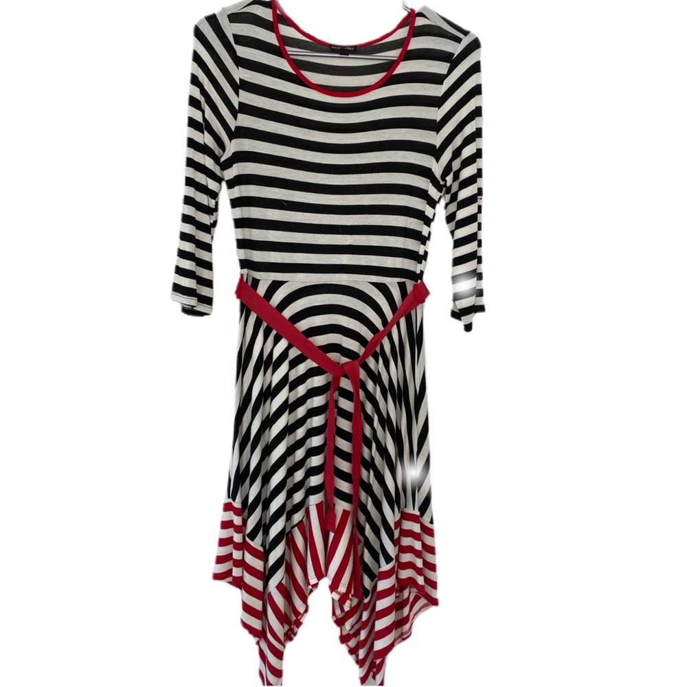 Max & Riley Black/white Handkerchief Dress Sz L